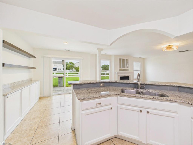 Photo 25 of 46 residential for sale in Virginia Beach virginia