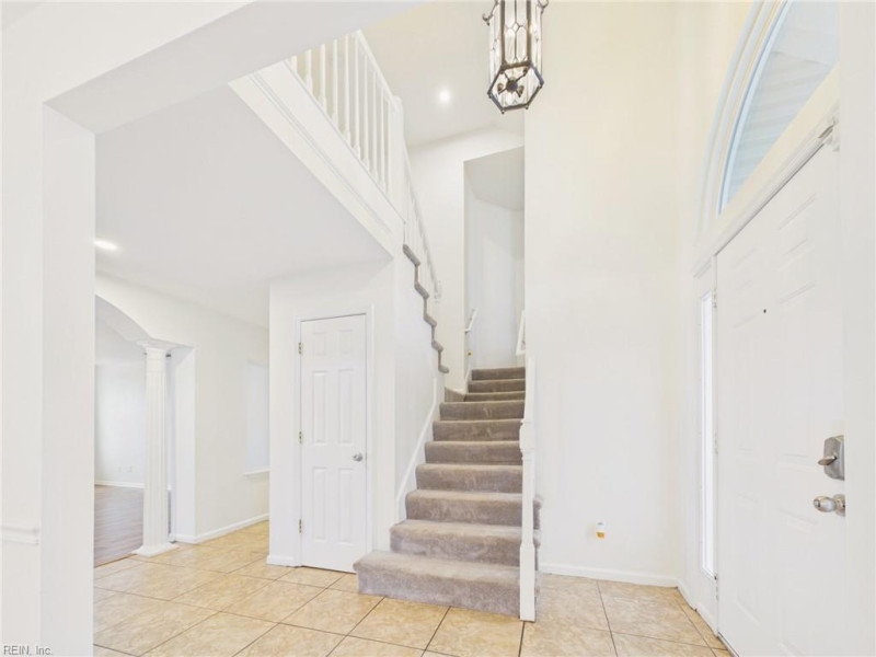 Photo 8 of 46 residential for sale in Virginia Beach virginia