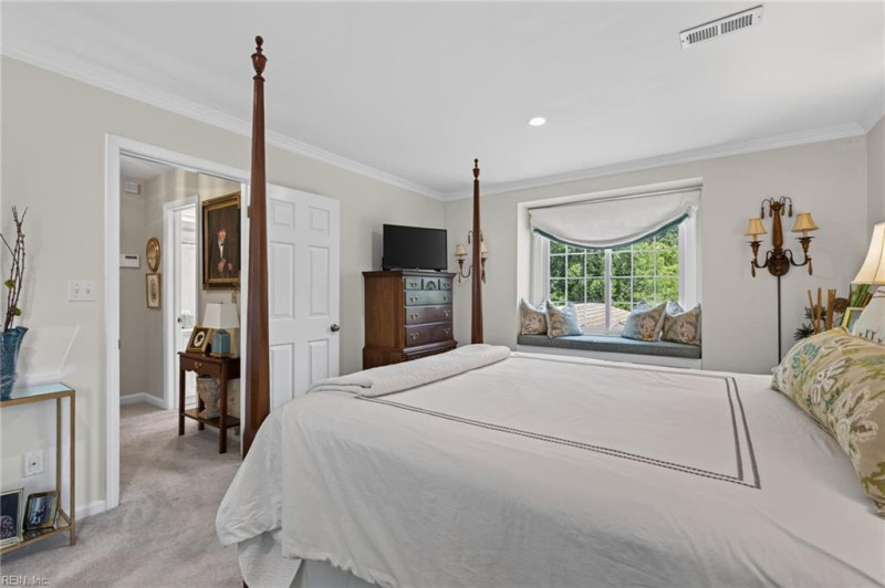Photo 22 of 50 residential for sale in Suffolk virginia