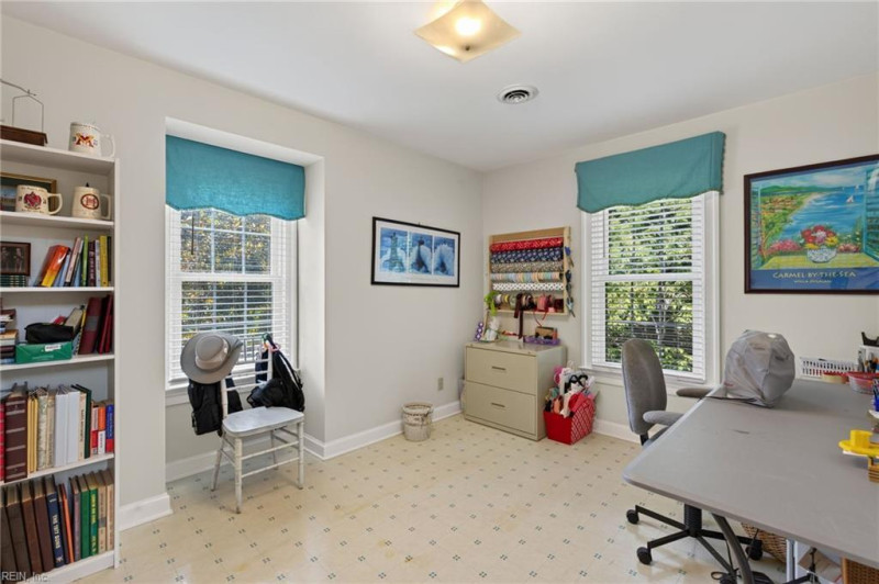 Photo 31 of 50 residential for sale in Suffolk virginia