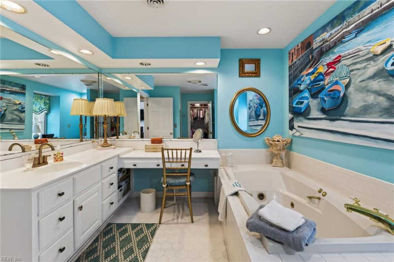 Photo 33 of 50 residential for sale in Suffolk virginia