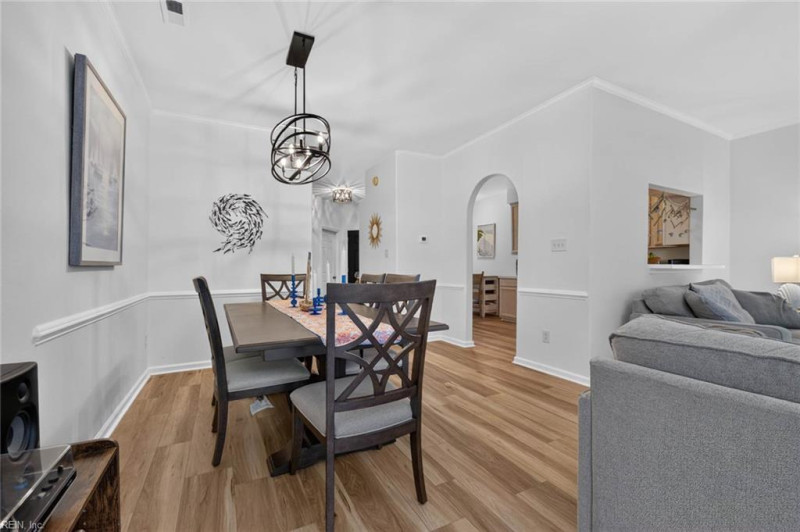 Photo 14 of 50 residential for sale in Virginia Beach virginia