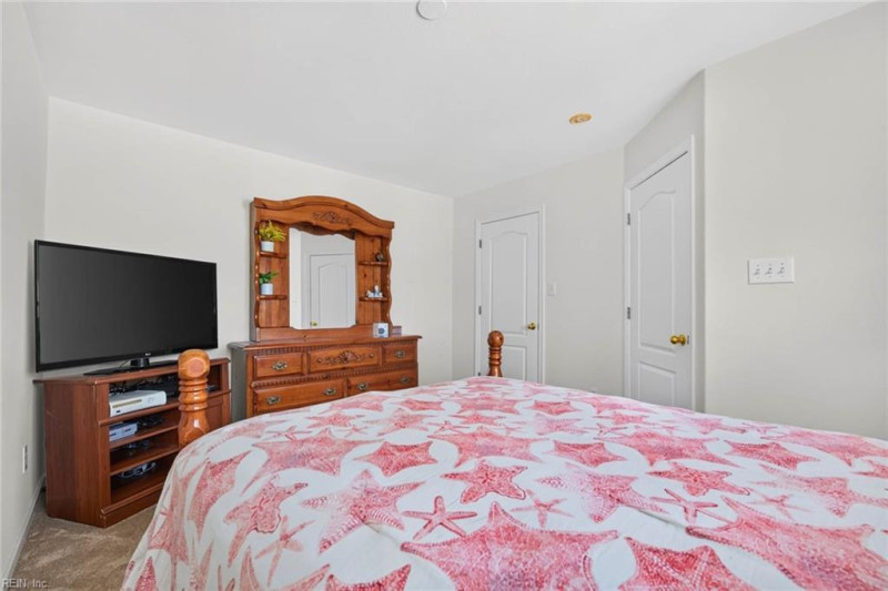 Photo 35 of 50 residential for sale in Virginia Beach virginia