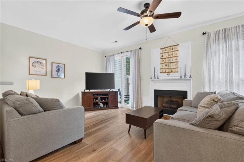 Photo 8 of 50 residential for sale in Virginia Beach virginia