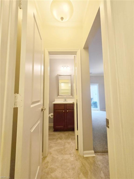 Photo 18 of 50 residential for sale in Chesapeake virginia