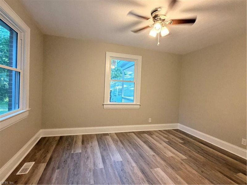 Photo 17 of 41 rental for rent in Portsmouth virginia