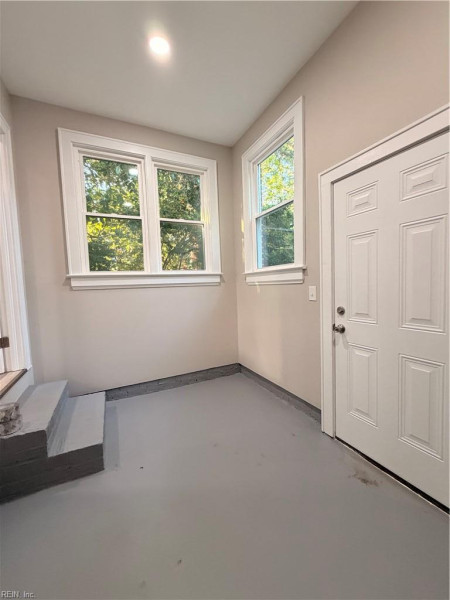 Photo 28 of 41 rental for rent in Portsmouth virginia
