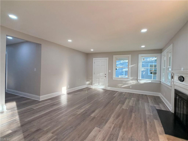 Photo 5 of 41 rental for rent in Portsmouth virginia