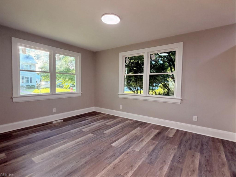 Photo 9 of 41 rental for rent in Portsmouth virginia
