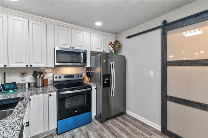 Photo 8 of 20 residential for sale in Hampton virginia