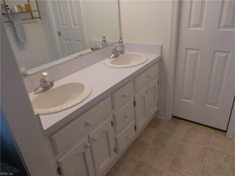 Photo 12 of 44 residential for sale in Portsmouth virginia Photo 12 of 44 residential for sale in Portsmouth virginia