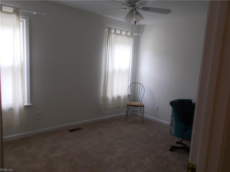 Photo 7 of 44 residential for sale in Portsmouth virginia Photo 7 of 44 residential for sale in Portsmouth virginia