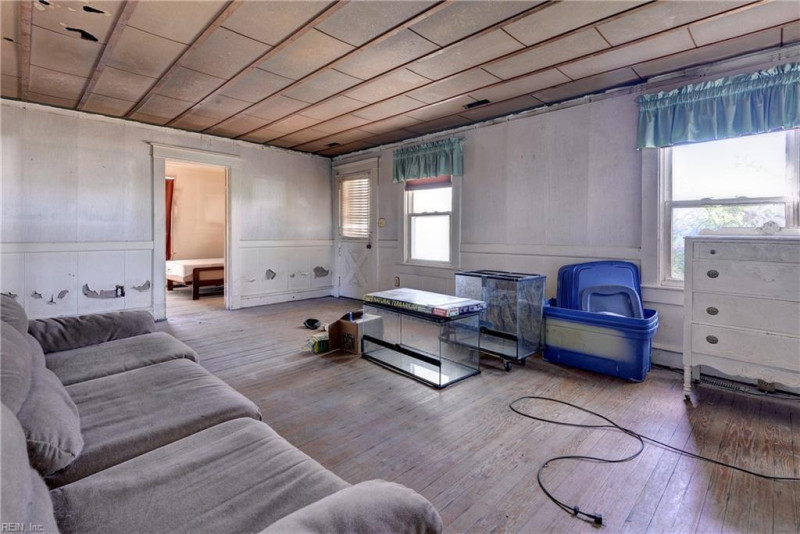 Photo 5 of 10 residential for sale in Hampton virginia Photo 5 of 10 residential for sale in Hampton virginia