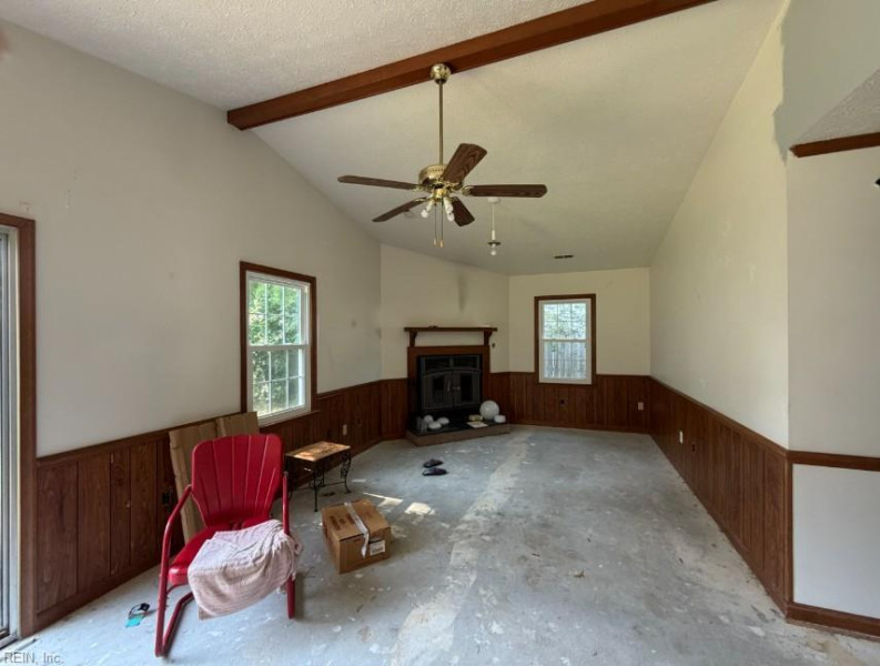 Photo 4 of 4 residential for sale in Hampton virginia