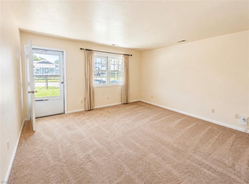 Photo 6 of 16 residential for sale in Norfolk virginia Photo 6 of 16 residential for sale in Norfolk virginia