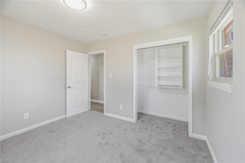 Photo 36 of 45 residential for sale in Chesapeake virginia Photo 36 of 45 residential for sale in Chesapeake virginia