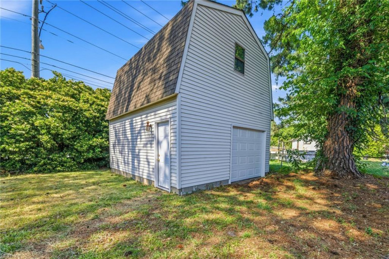 Photo 43 of 45 residential for sale in Chesapeake virginia Photo 43 of 45 residential for sale in Chesapeake virginia