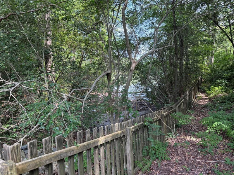 Photo 29 of 38 residential for sale in Suffolk virginia Photo 29 of 38 residential for sale in Suffolk virginia