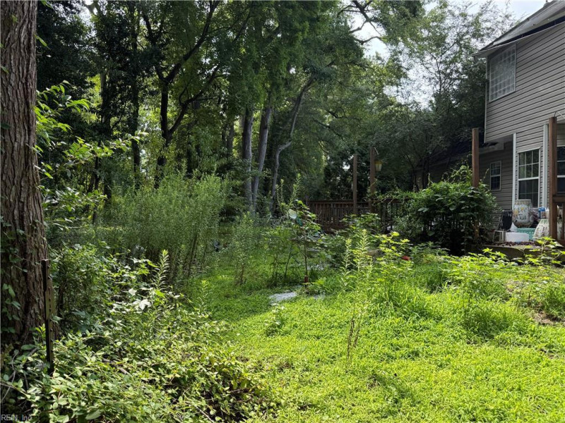 Photo 32 of 38 residential for sale in Suffolk virginia Photo 32 of 38 residential for sale in Suffolk virginia