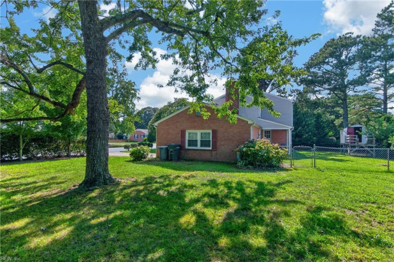 Photo 27 of 35 residential for sale in Hampton virginia Photo 27 of 35 residential for sale in Hampton virginia