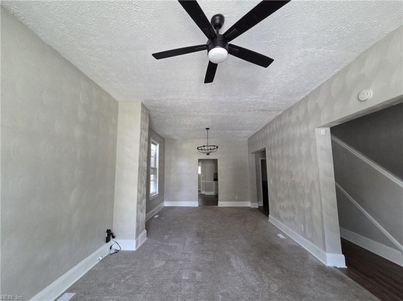 Photo 10 of 38 residential for sale in Newport News virginia