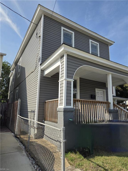 Photo 2 of 38 residential for sale in Newport News virginia