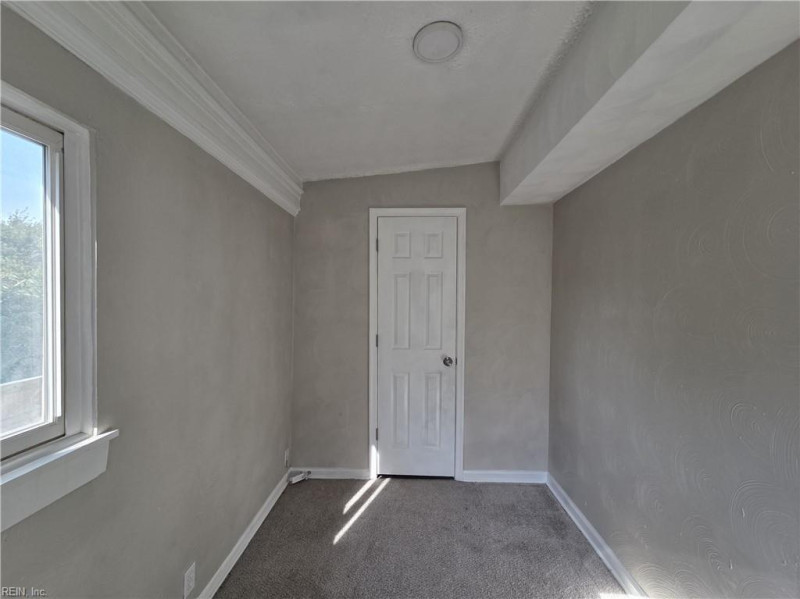 Photo 24 of 38 residential for sale in Newport News virginia