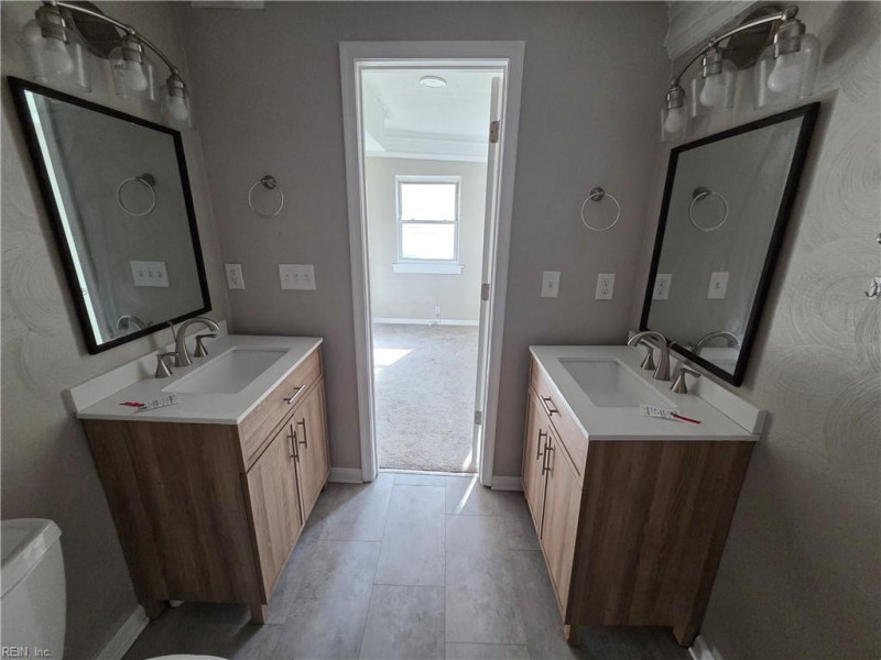 Photo 27 of 38 residential for sale in Newport News virginia