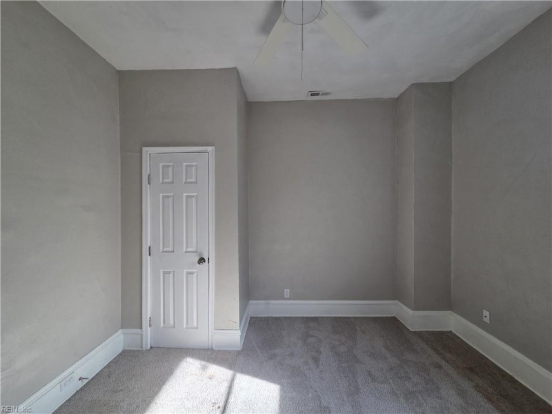 Photo 30 of 38 residential for sale in Newport News virginia