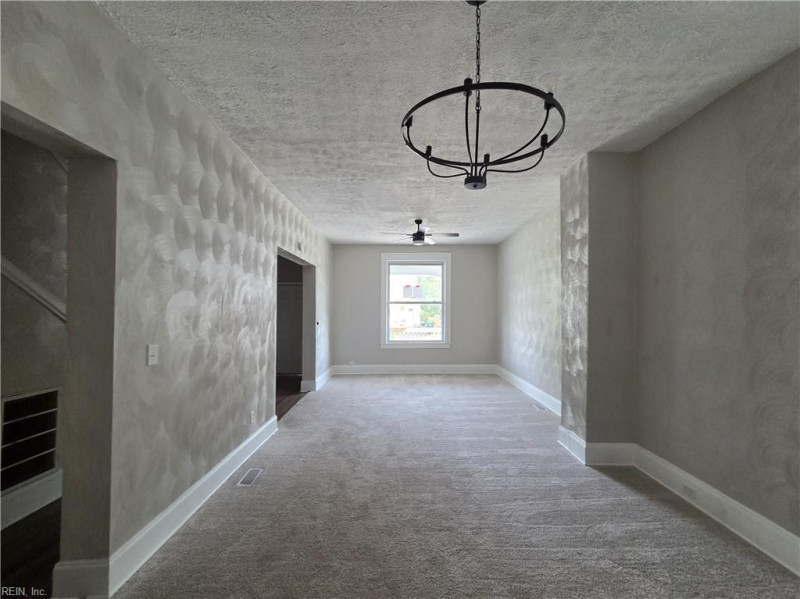 Photo 9 of 38 residential for sale in Newport News virginia