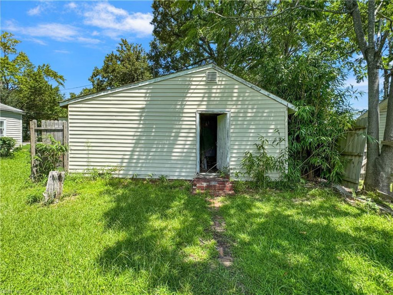 Photo 24 of 29 residential for sale in Hampton virginia