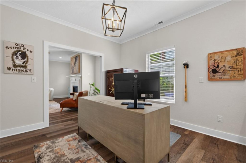 Photo 18 of 46 residential for sale in Norfolk virginia