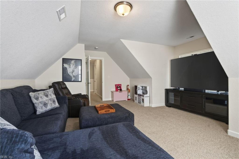 Photo 29 of 46 residential for sale in Norfolk virginia