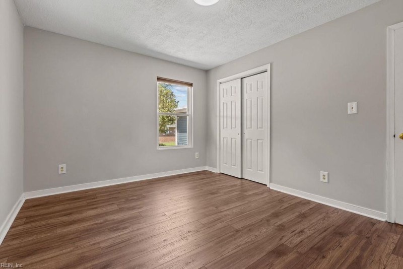 Photo 22 of 45 residential for sale in Suffolk virginia