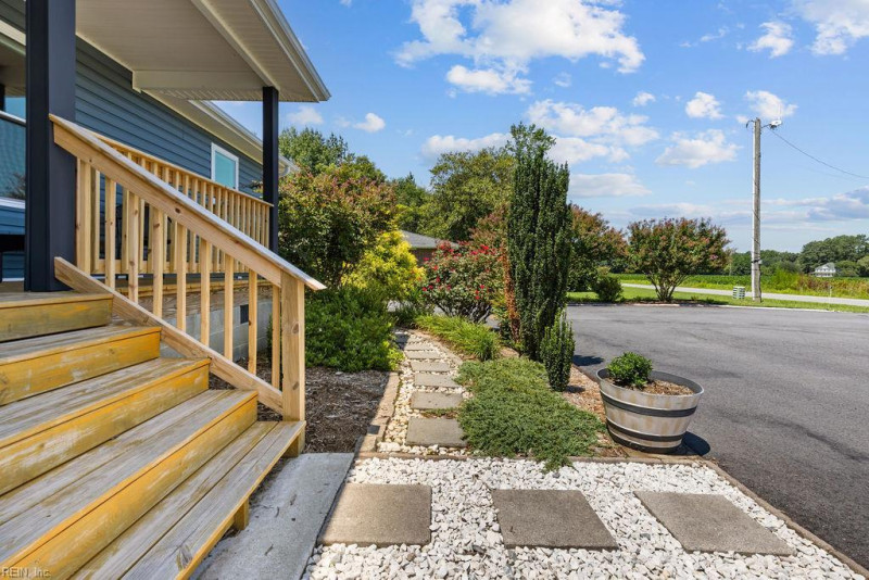 Photo 32 of 45 residential for sale in Suffolk virginia