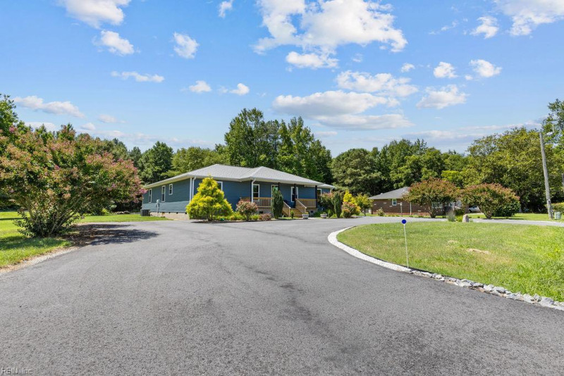 Photo 34 of 45 residential for sale in Suffolk virginia