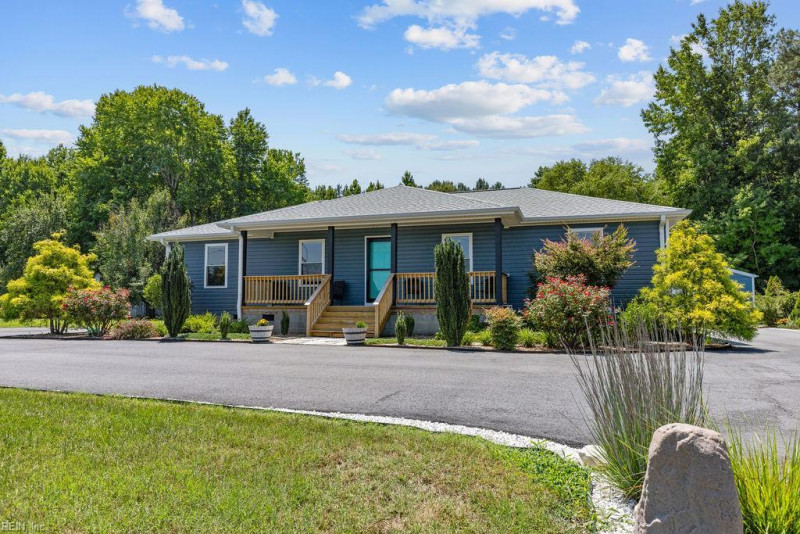 Photo 35 of 45 residential for sale in Suffolk virginia