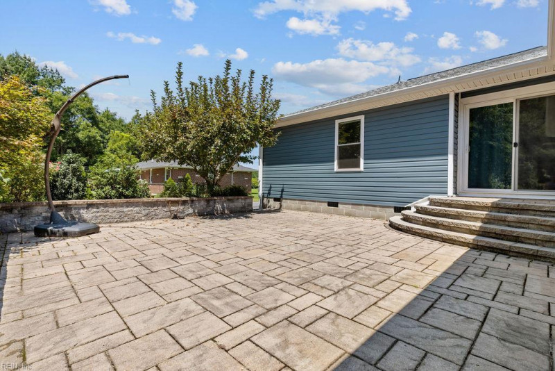 Photo 40 of 45 residential for sale in Suffolk virginia