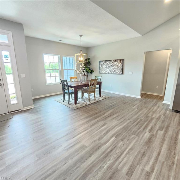 Photo 10 of 34 residential for sale in Suffolk virginia
