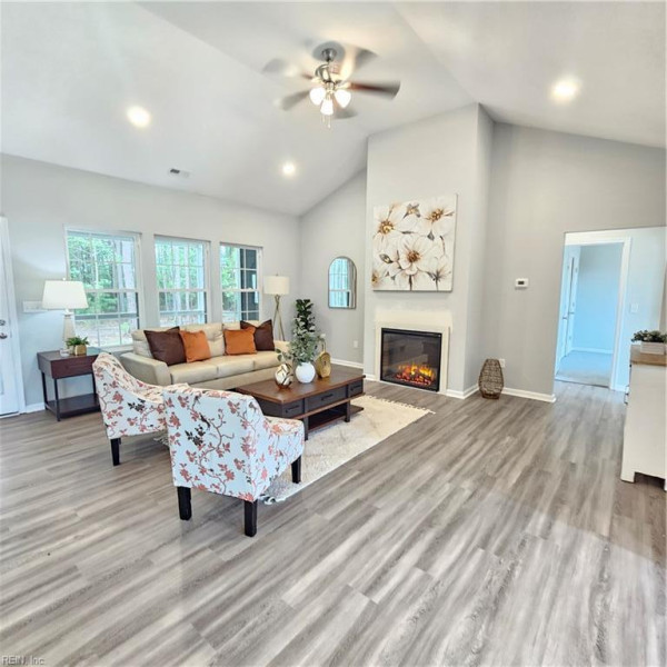 Photo 22 of 34 residential for sale in Suffolk virginia