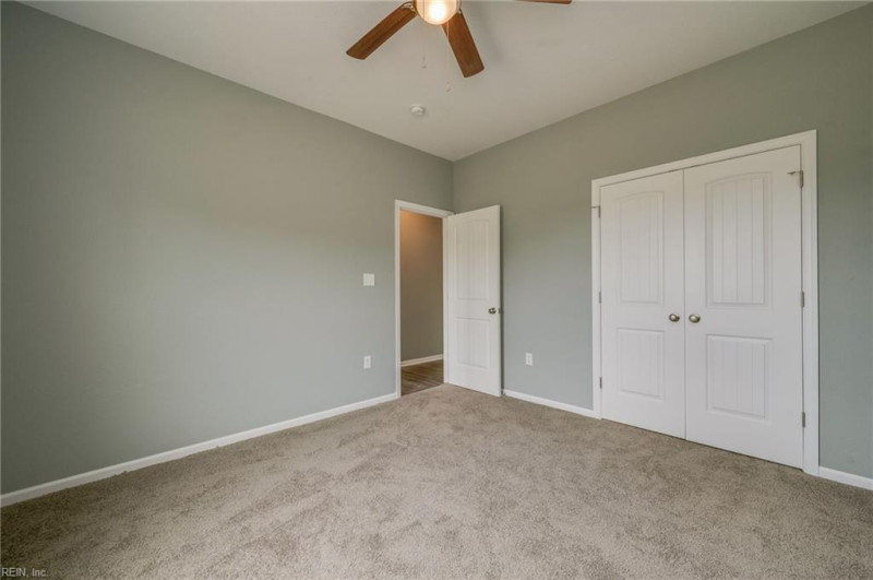 Photo 30 of 34 residential for sale in Suffolk virginia