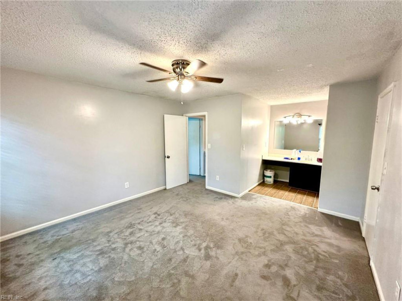 Photo 16 of 27 rental for rent in Virginia Beach virginia