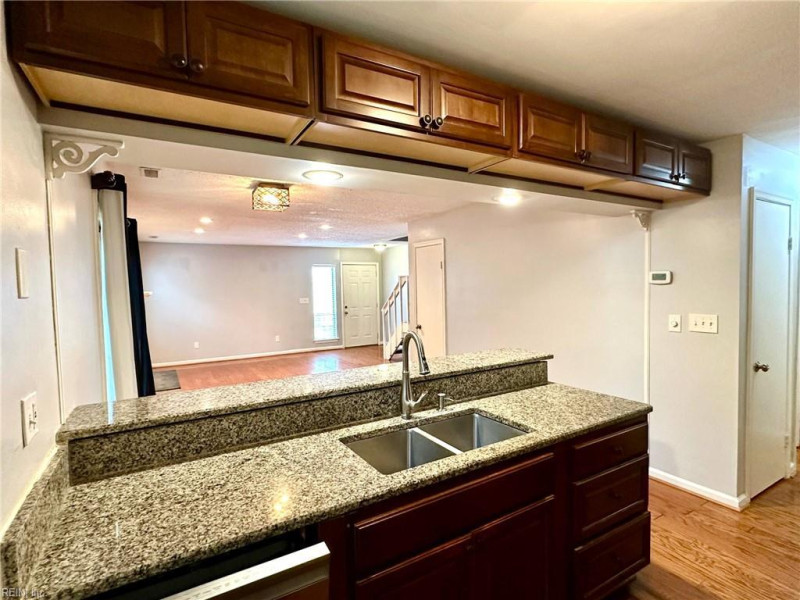 Photo 9 of 27 rental for rent in Virginia Beach virginia