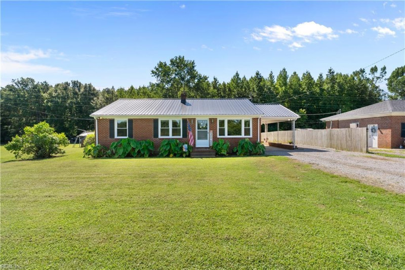 Photo 1 of 40 residential for sale in Isle of Wight County virginia