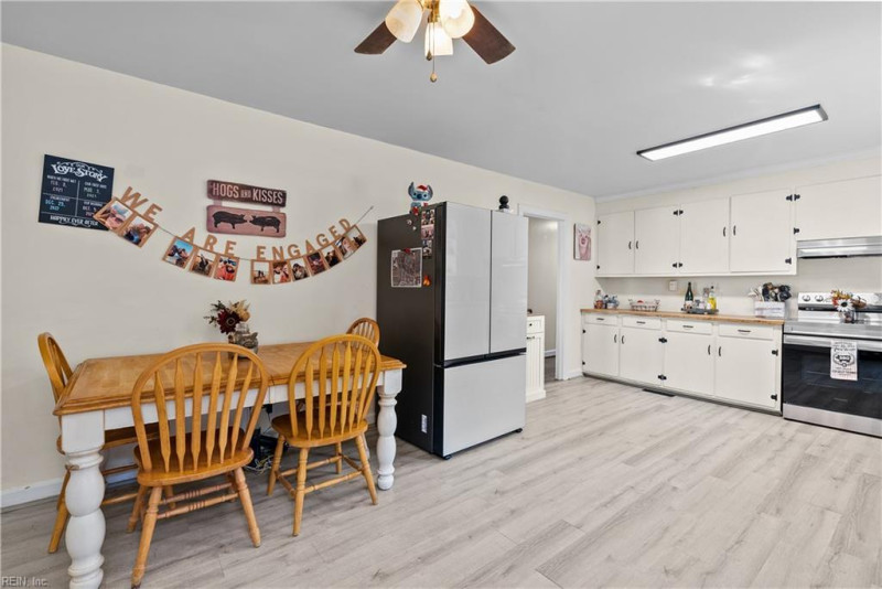 Photo 14 of 40 residential for sale in Isle of Wight County virginia