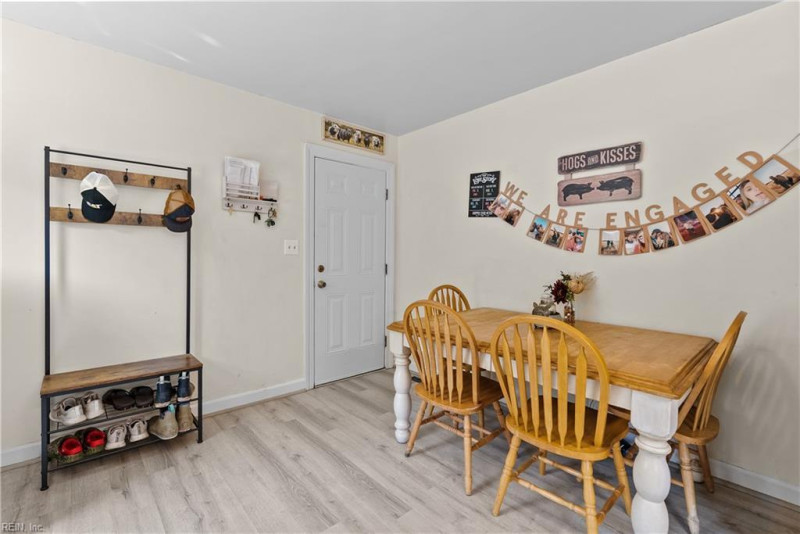 Photo 9 of 40 residential for sale in Isle of Wight County virginia