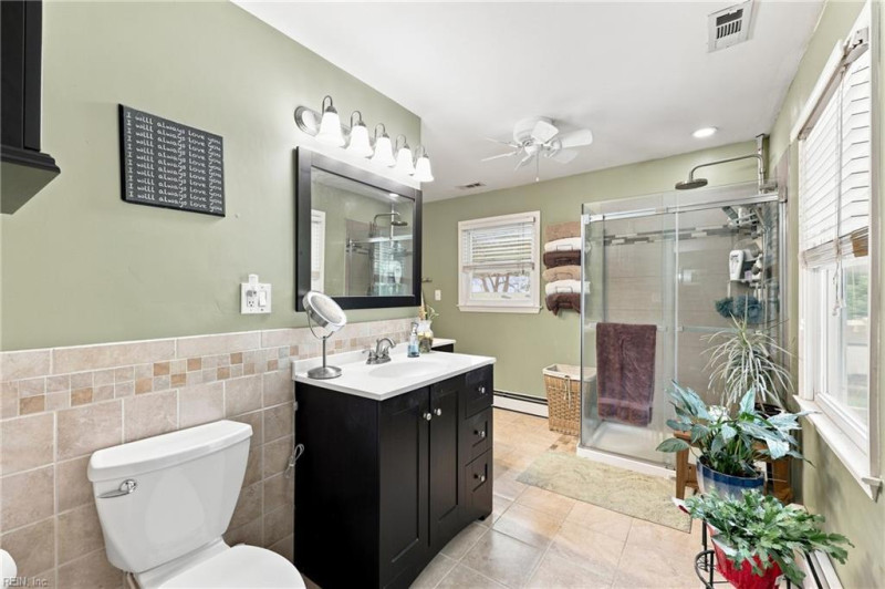 Photo 36 of 50 residential for sale in Norfolk virginia Photo 36 of 50 residential for sale in Norfolk virginia