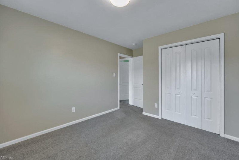 Photo 22 of 32 residential for sale in Chesapeake virginia