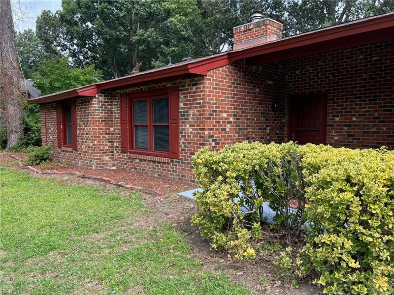 Photo 2 of 11 residential for sale in Newport News virginia Photo 2 of 11 residential for sale in Newport News virginia