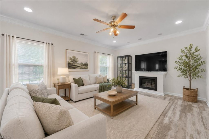 Photo 7 of 27 residential for sale in Norfolk virginia Photo 7 of 27 residential for sale in Norfolk virginia